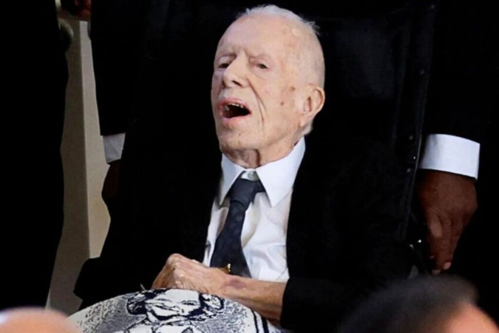 Jimmy Carter's Rare Appearance At Wife's Memorial Finance Admit